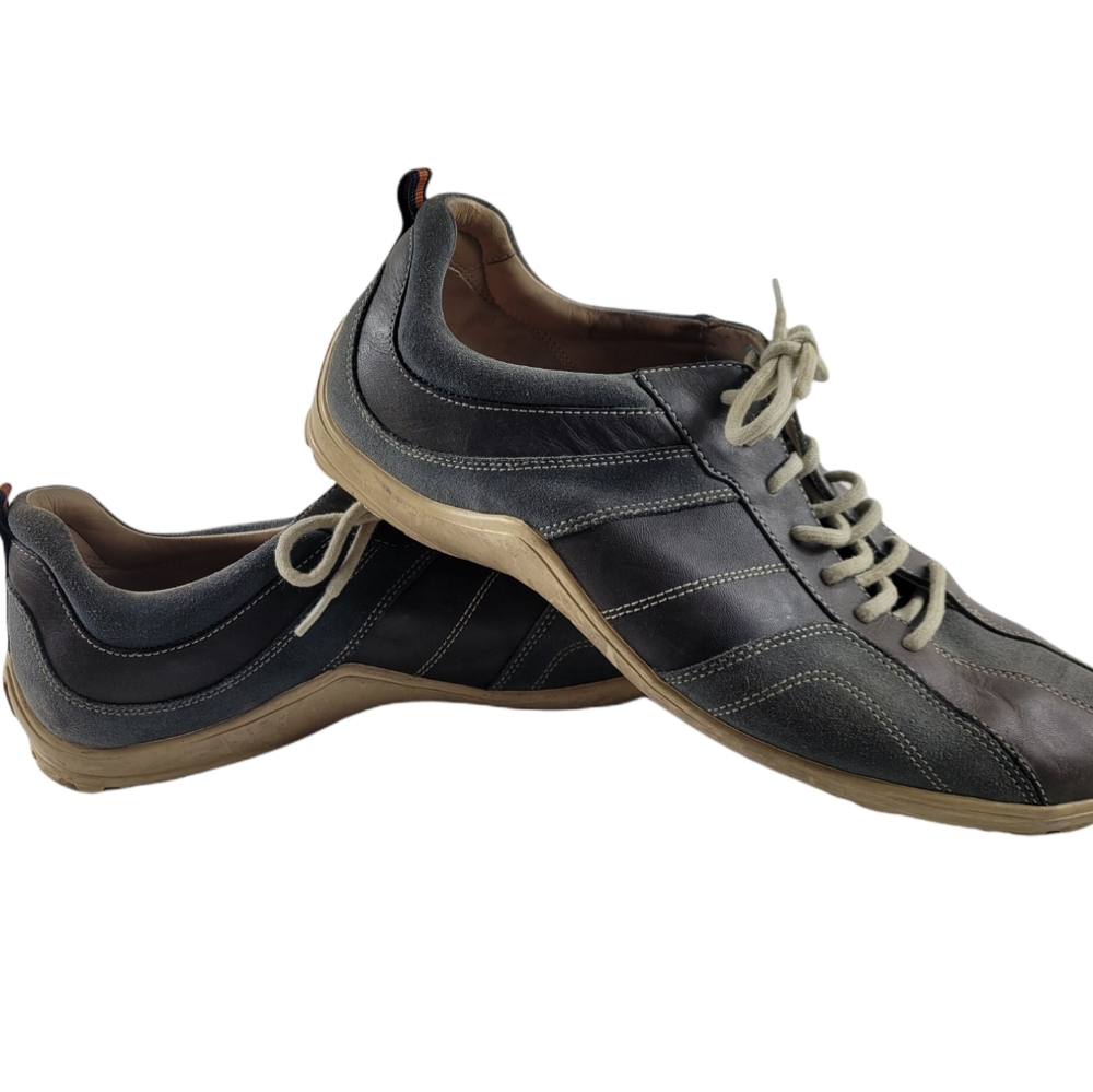 Cole Haan Mens Suede Vibram Sole Shoes